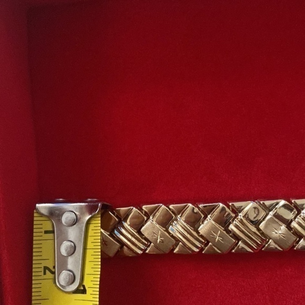 Gold Braclet “star” solid yellow gold unisex white tag beautiful piece . - Picture 7 of 8
